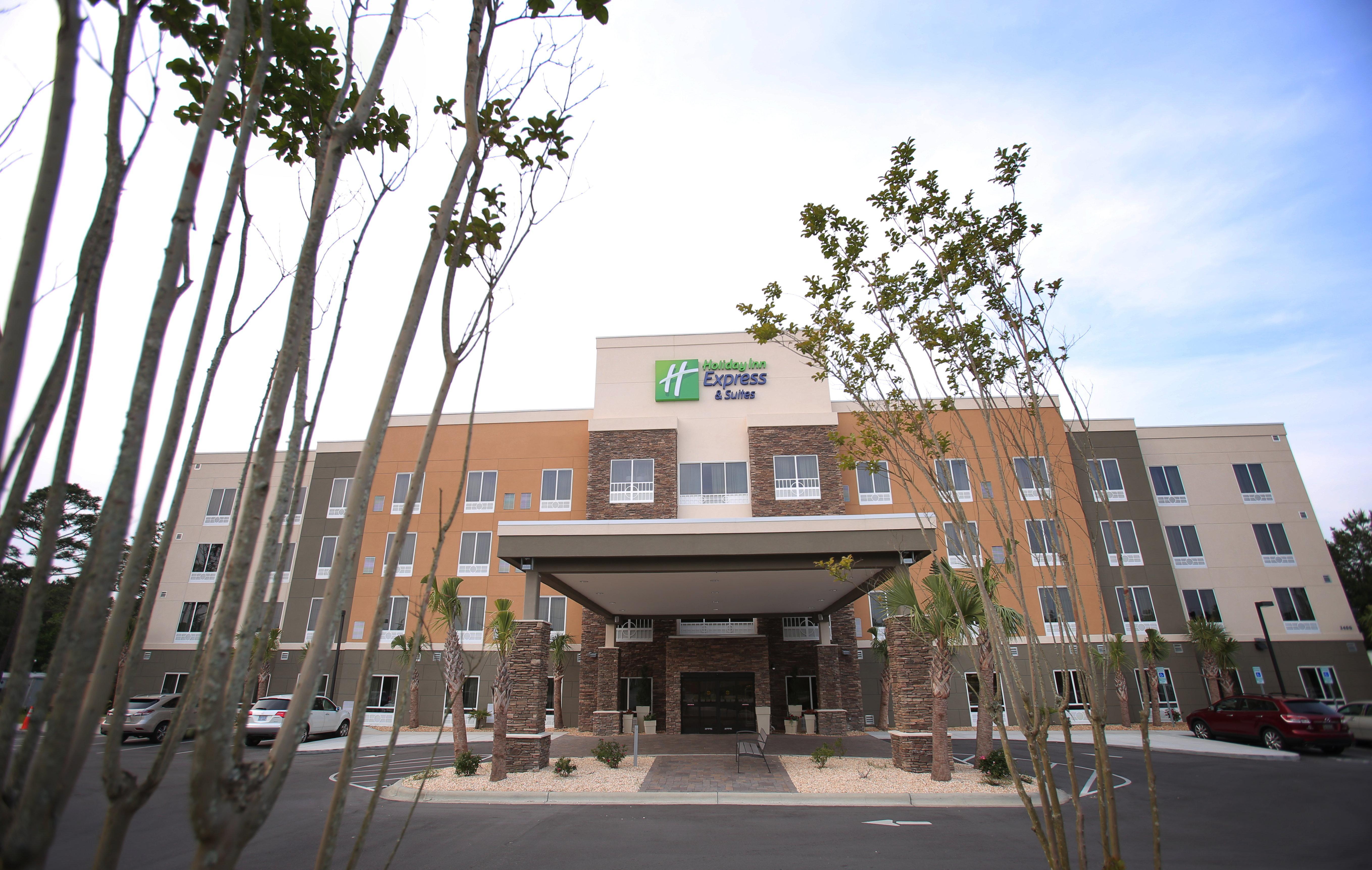 Holiday Inn Express & Suites Southport - Oak Island Area By Ihg Εξωτερικό φωτογραφία